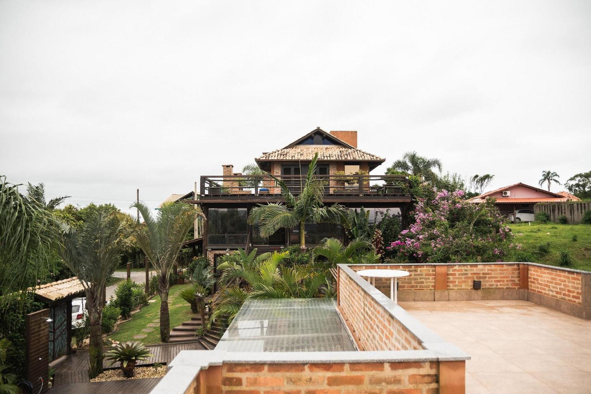 Ibiraquera Life Villa Praia do Rosa Luaran gambar